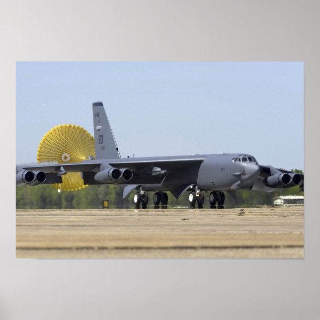 Affiche Un B-52 Stratofortress déploie son parachute de tr (Devant)