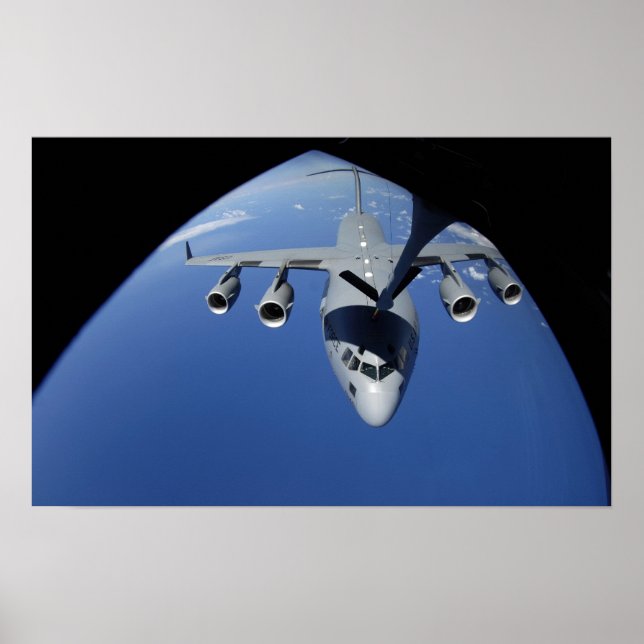 Affiche Un C-17 Globemaster III reçoit du carburant 2 (Devant)