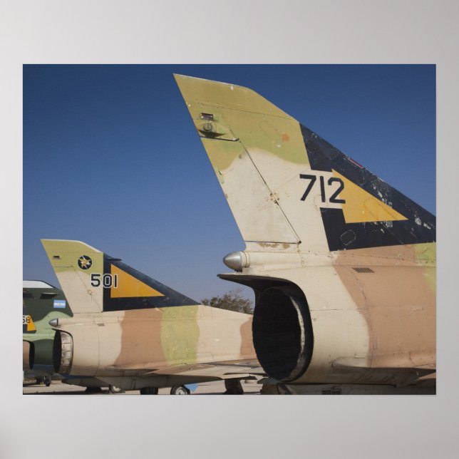 Affiche Un chasseur Kfir construit par Israël (Devant)