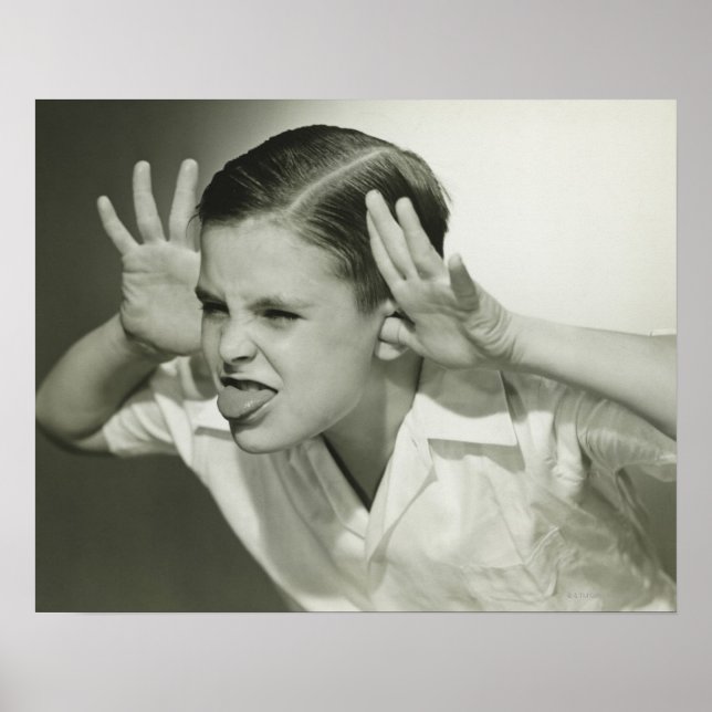 Affiche Un garçon qui fait son visage (Devant)