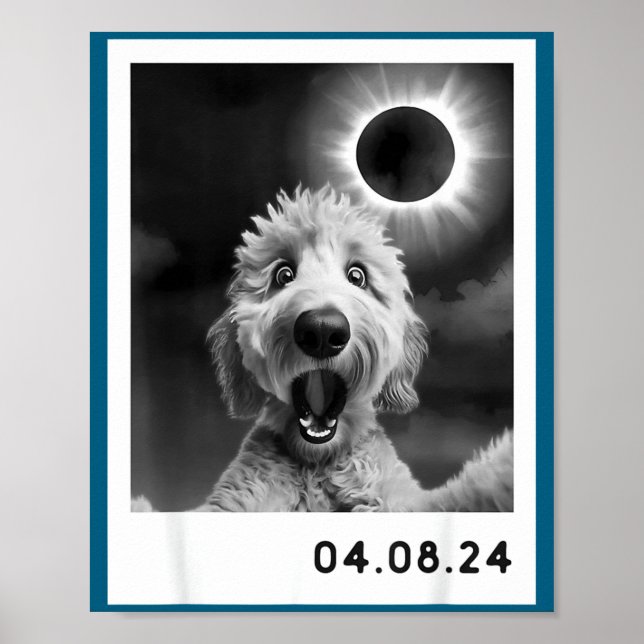Affiche Un Goldendoodle Chien de Totalité d'Éclipse Solair (Devant)