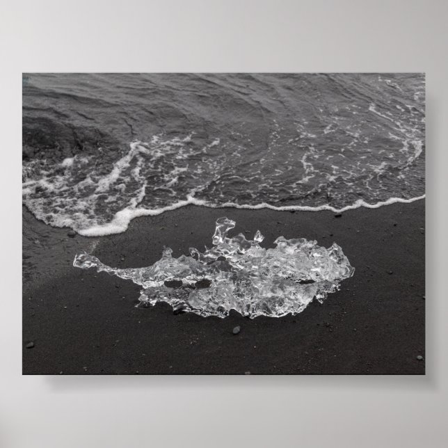 Affiche Un morceau de glace sur la plage de diamants (Devant)
