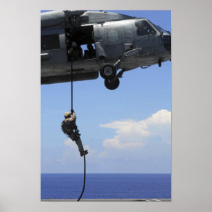 Affiche Un technicien en élimination d'explosifs