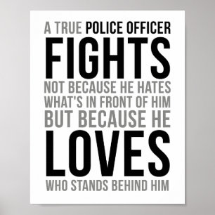 Affiche Un véritable policier se bat