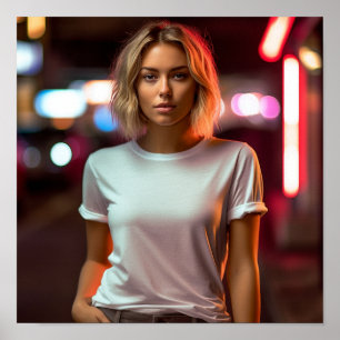 Affiche Une mannequin blonde portant un tshirt Gildan