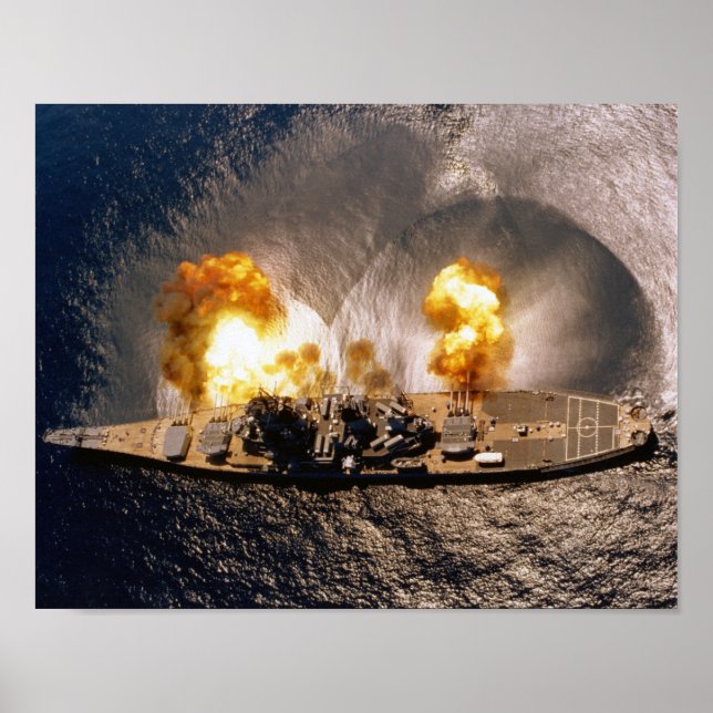 Affiche USS Iowa - Lancement d'un tir à bord d'un navire d (Devant)