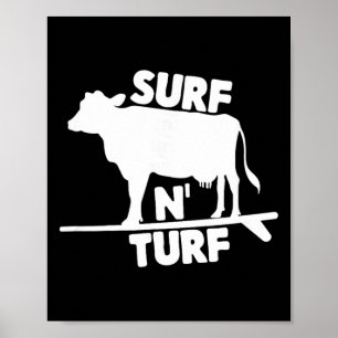 Affiche Vache surfant sur le Surf N' Turf