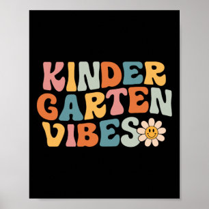 Affiche Vibes de jardin d'enfants - Kinder Crew Retro Prem