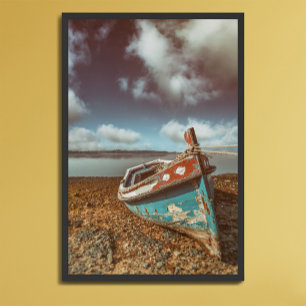 Affiche Vieux Aiola. Bateau traditionnel portugais sur une