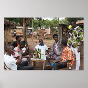 Affiche Villager drinking palm wine