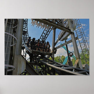 Affiche VOIR : La descente de la course | Thorpe Park Reso