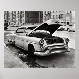 Affiche Voiture abandonnée, 1964. Photo ancienne