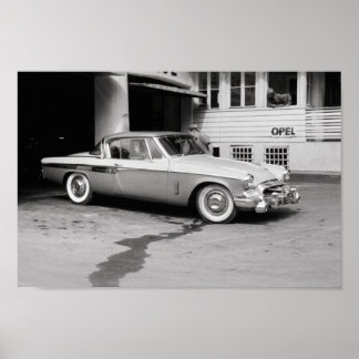 Affiche Voiture classique noire et blanche 1968 Europe