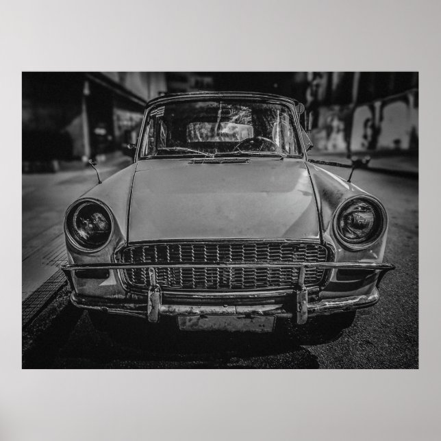 Affiche Voiture de style classique garée dans une rue urba (Devant)