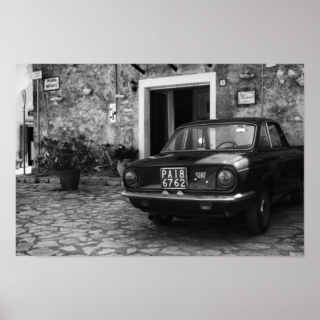 Affiche Voiture FIAT vintage en Italie en monochrome (Devant)