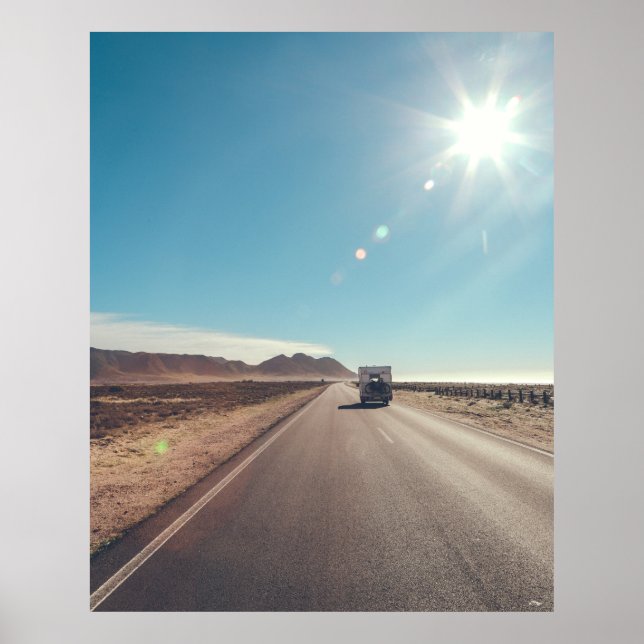 Affiche Voiture sur route asphaltée noire (Devant)