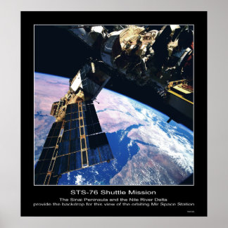 Affiche Vue de la station spatiale Mir sur la péninsule du