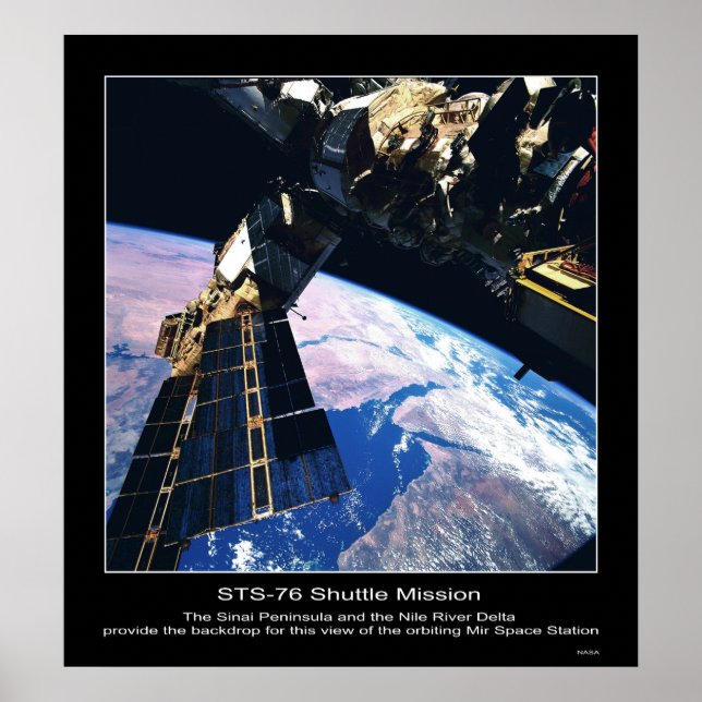 Affiche Vue de la station spatiale Mir sur la péninsule du (Devant)