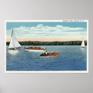 Affiche Vue de voile et de canots automobiles sur le lac