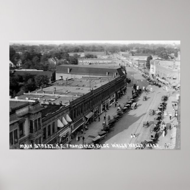 Affiche Vue nord-est de Main St depuis Baker Bldg (Devant)