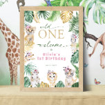 Affiche Wild One Jungle Safari Animal 1er anniversaire Bie<br><div class="desc">Sympa or et vert jungle & safari thème "Wild One" affiche de bienvenue 1er anniversaire avec un dessin feuille sauvage et tropical avec motif de feuille d'or et verte sur le dos.</div>