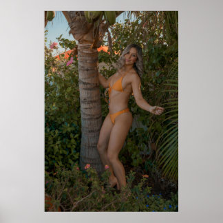 Affiche Woman In Orange Bikini By Tropical Palm Tree