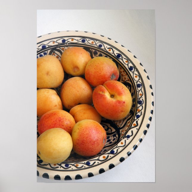Affiches A bowl of Mediterranean Apricots 2 (Devant)