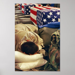 Affiches Accompagnement d'un ami tombé