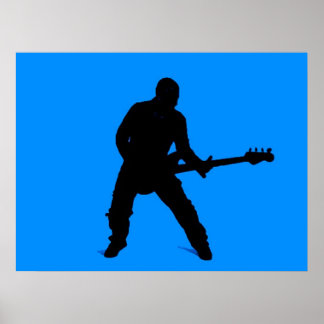 Affiches Adam sur la guitare basse
