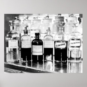 Affiches Affichage de bouteilles apothécaires contenant des