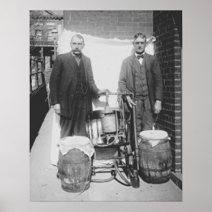 Affiches Agents montrant toujours le whiskey, 1920. Cru