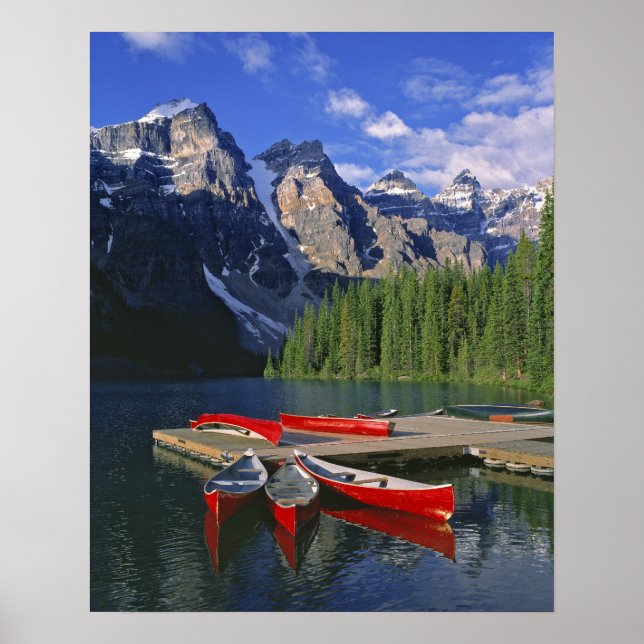 Affiches Canada, Alberta, lac Moraine. Des canoës rouges at (Devant)