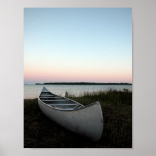 Affiches Canot sur la plage au crépuscule