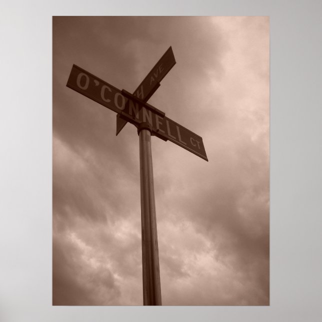 Affiches Ciel orageux sur Oconnell Court (Devant)