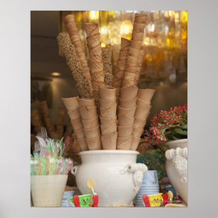 Affiches Cônes de gelato de crème glacée dans l'affichag
