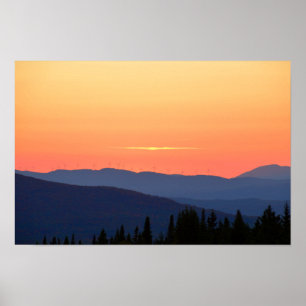 Affiches Coucher de soleil au Vermont avec des éoliennes