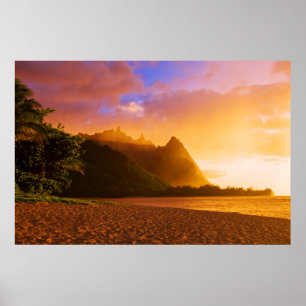 Affiches Coucher de soleil sur la plage dorée, Hawaï
