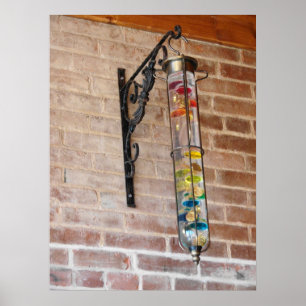 Affiches Couleurs Sur Un Mur De Briques