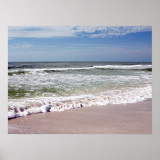 Affiches Crash des vagues sur la plage de sable