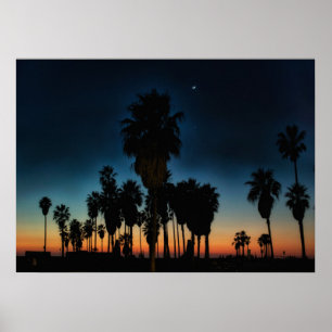 Affiches Crescent Moon And One Star On Sunset