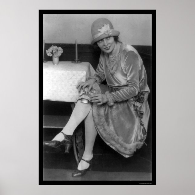 Affiches Danseuse et sa fiole de jarre 1926 (Devant)