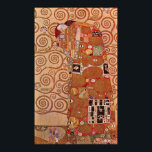Affiches Embrasser par Gustav Klimt<br><div class="desc">Ce tableau intitulé Embrace est réalisé par le célèbre artiste Gustav Klimt. À propos de Gustav Klimt Gustav Klimt était un peintre symboliste autrichien et l'un des membres les plus importants du mouvement de sécession de Vienne. Il est devenu l'un des membres fondateurs et président de la Wiener Sezession en...</div>