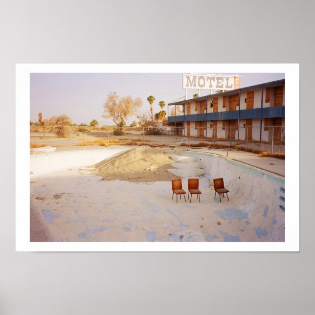 Affiches En vacances : Détendez-vous dans la piscine ! (Devant)