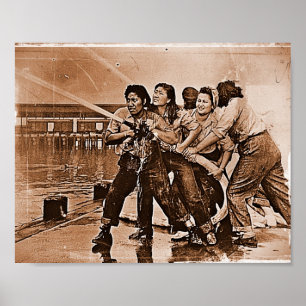 Affiches Femmes sapeurs-pompiers Pearl Harbor 7 décembre