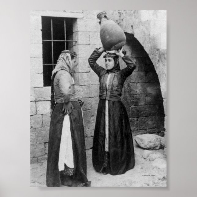 Affiches Filles chrétiennes à Nazareth (Devant)