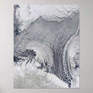 Affiches Formes inhabituelles de nuages au-dessus de la mer