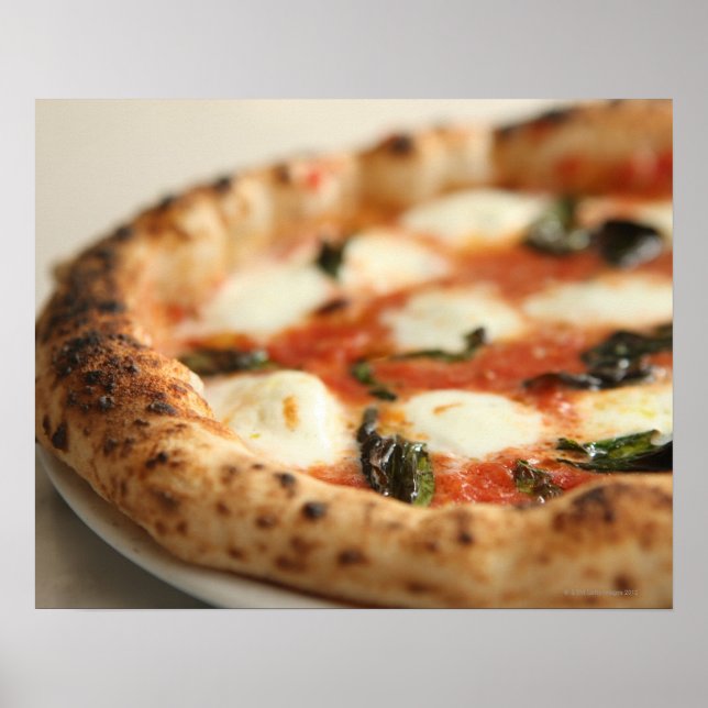 Affiches Gros plan d'une tarte à la pizza (Devant)