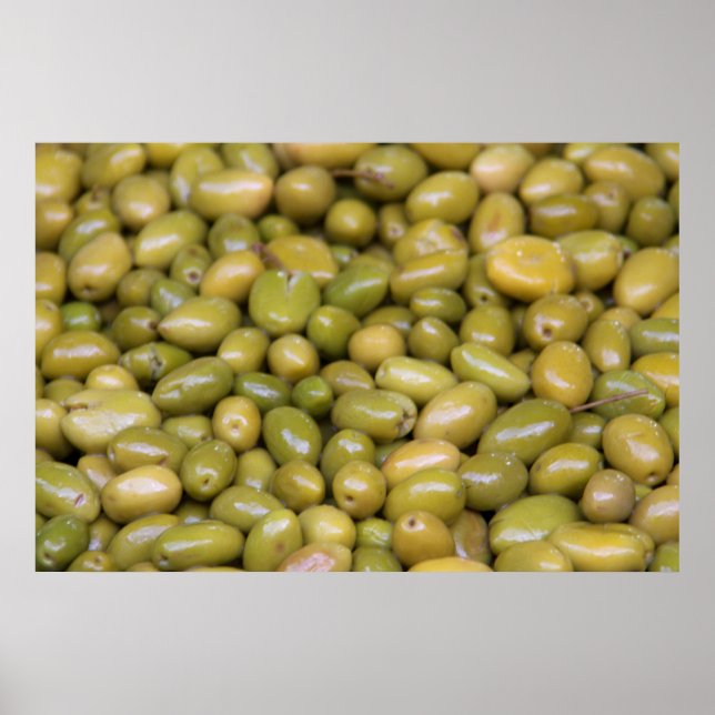 Affiches Gros plan sur des olives vertes (Devant)