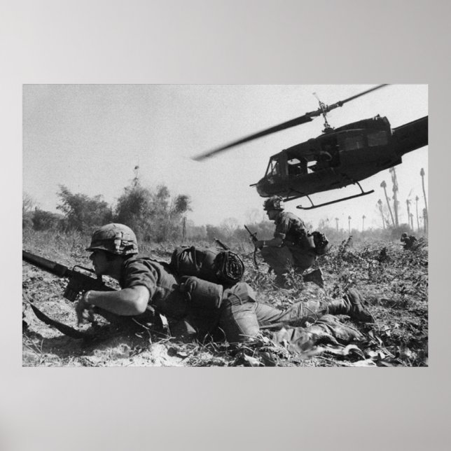 Affiches Hélicoptère UH-1D du major Crandall pendant la gue (Devant)