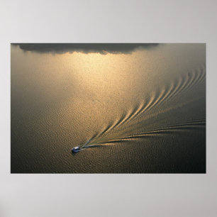 Affiches image aérien d'un bateau dans le lac Gatun Panama